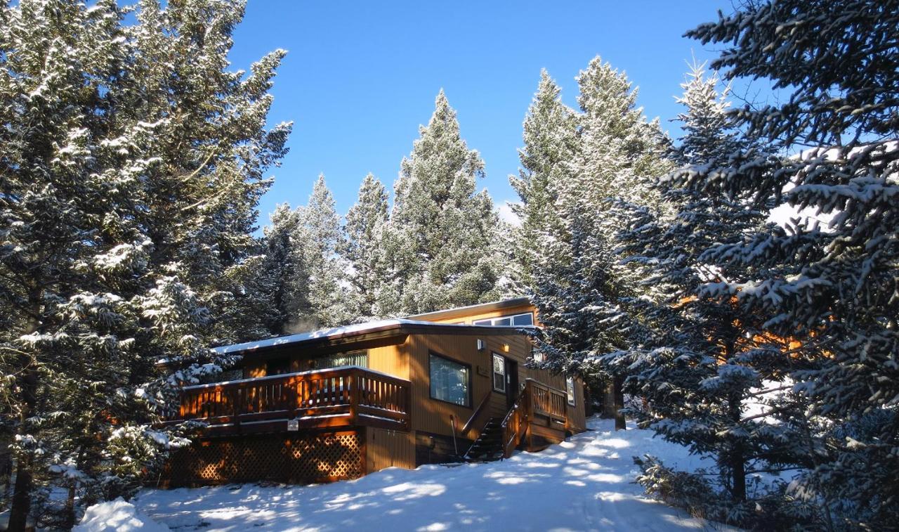 Canmore Alpine Hostel - Alpine Club Of Canada Екстериор снимка