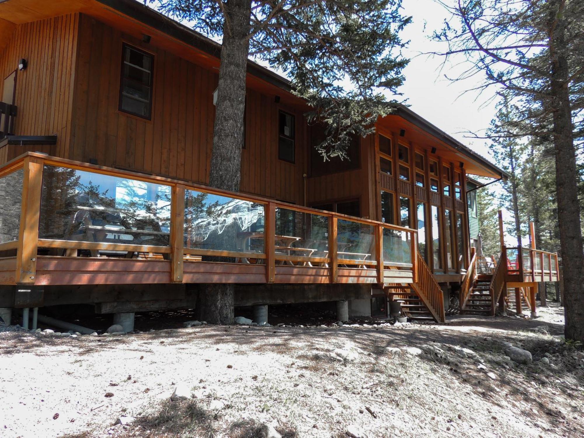 Canmore Alpine Hostel - Alpine Club Of Canada Екстериор снимка