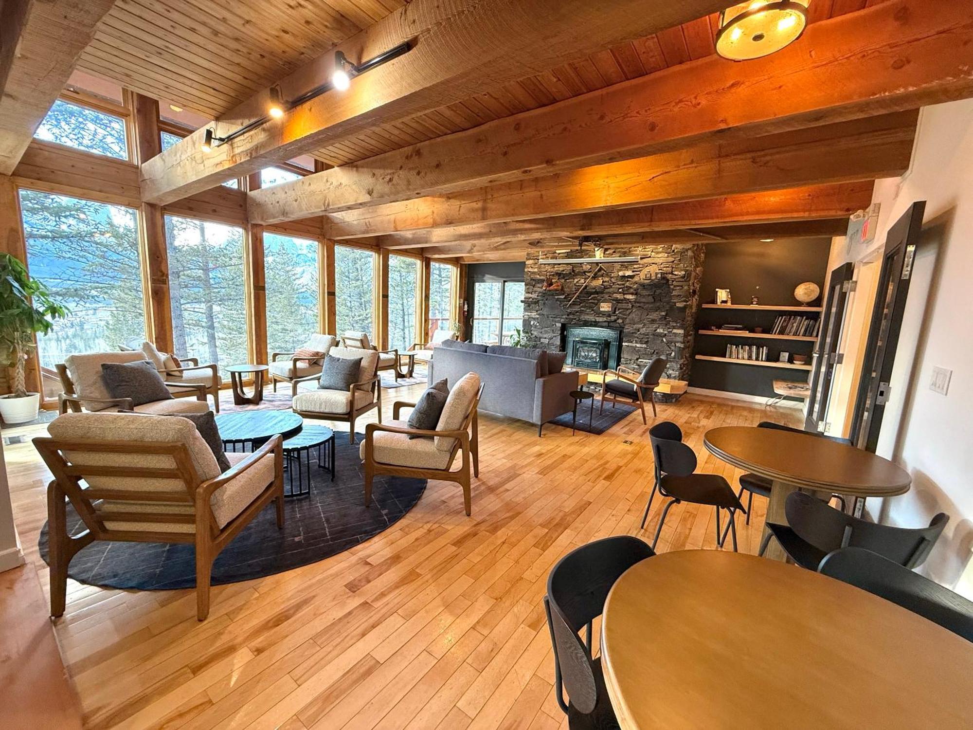 Canmore Alpine Hostel - Alpine Club Of Canada Екстериор снимка